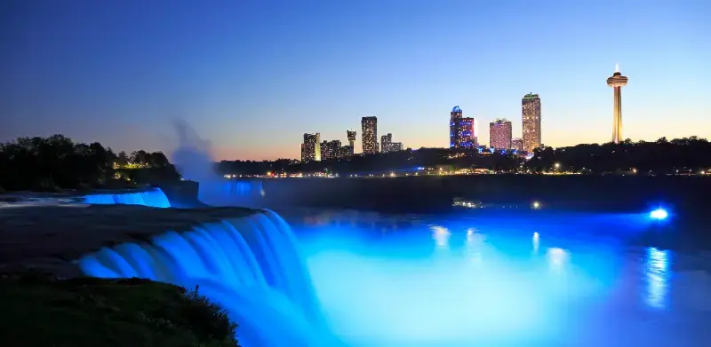 Niagara Falls at night